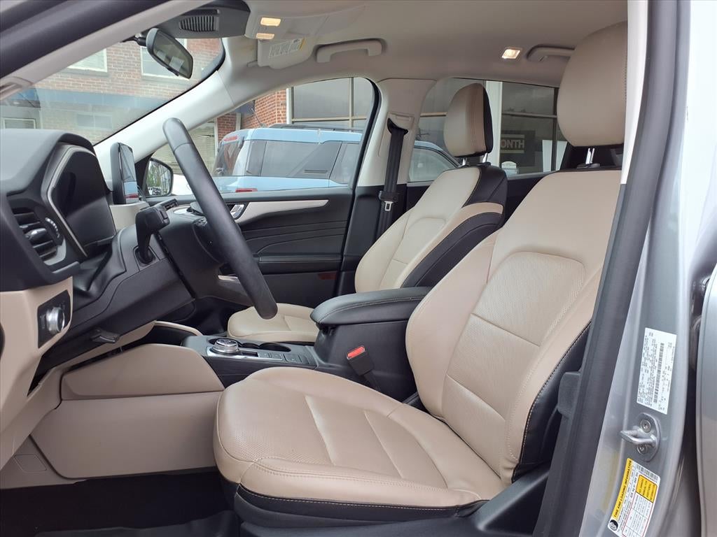 2021 Ford Escape SEL