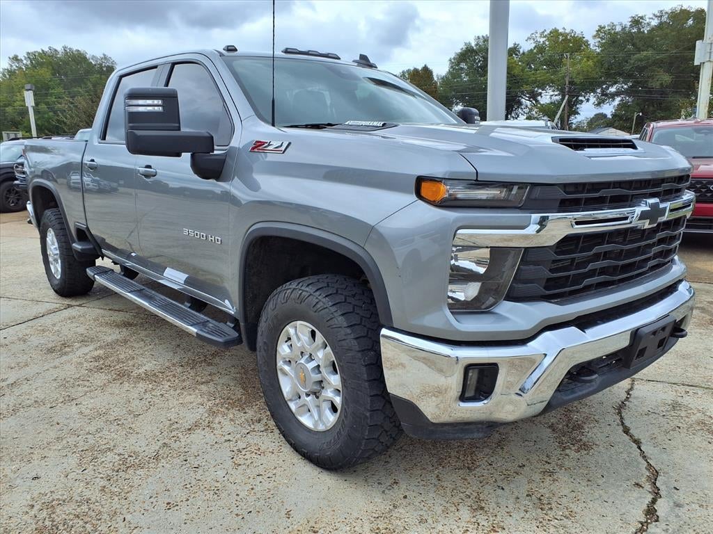 2024 Chevrolet Silverado 3500HD LT
